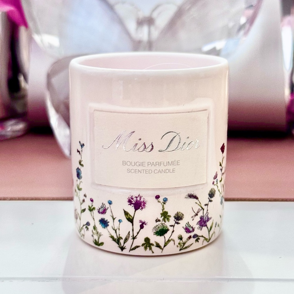 LAST 1 Miss Dior Candle 💗🌸🌼 - Picture 2 of 4